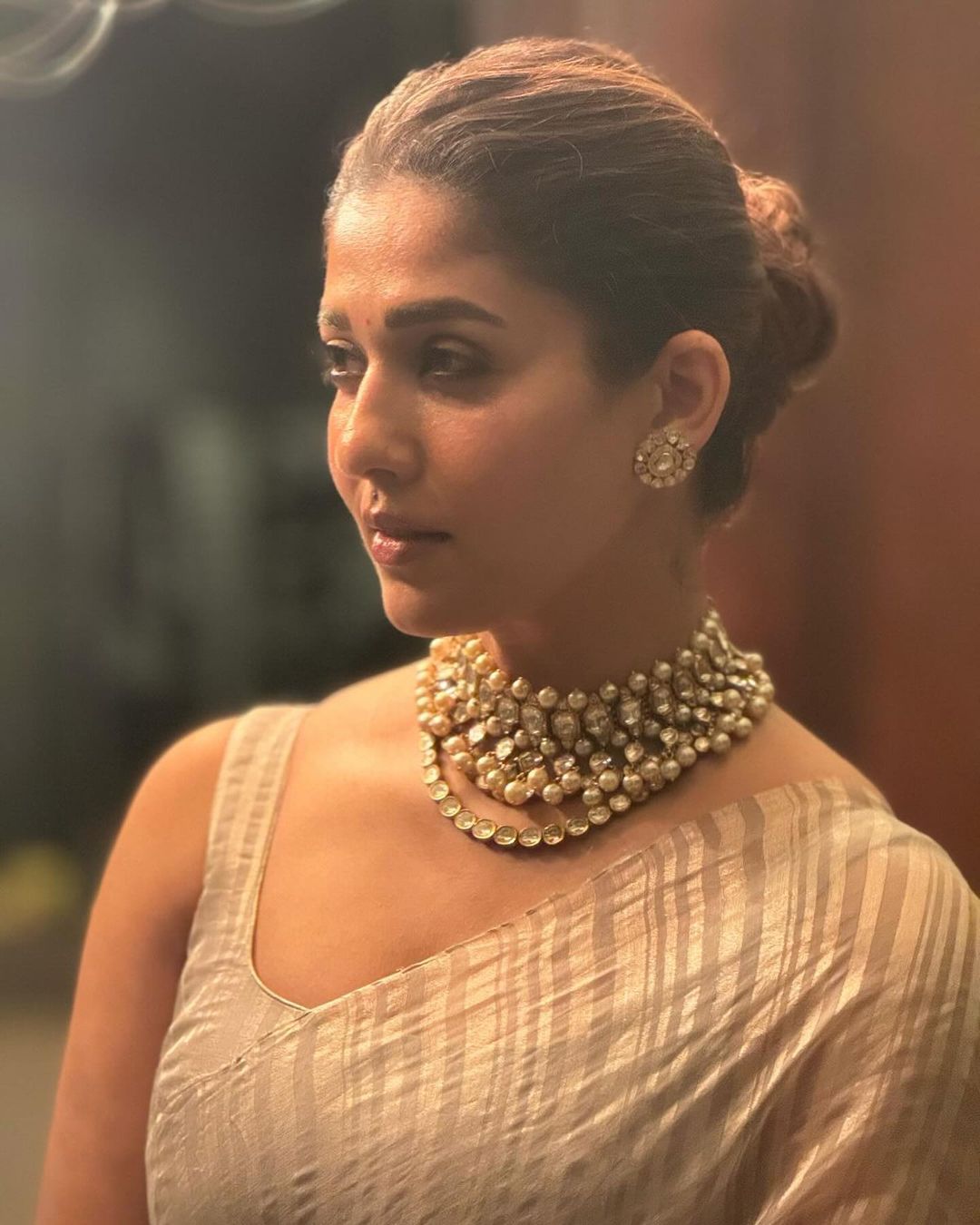 Tamil Actress Nayanthara Face Closeup Beautiful Jewellery